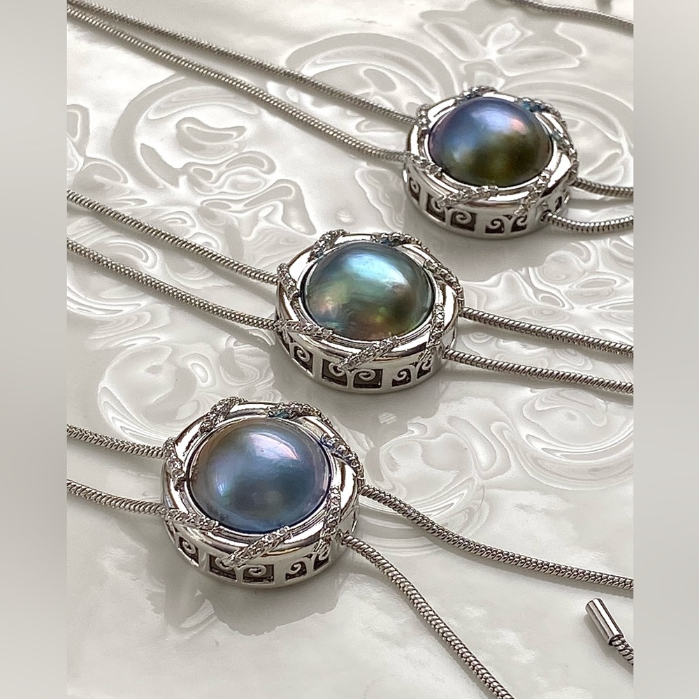 BLACK FRIDAY DEAL 23-Sea Water Mabe Pearl Adjustable Necklace